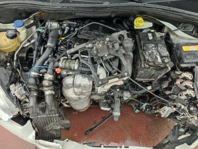 208 5 KAPI ACTIVE 1.4 e-HDI (68) AUTO5R