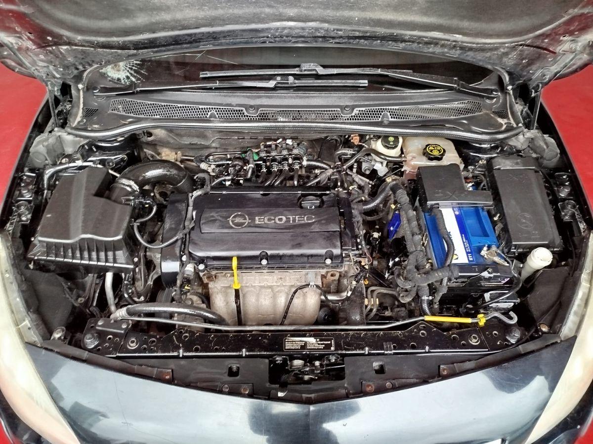 ASTRA HB 1.6 (115) COSMO