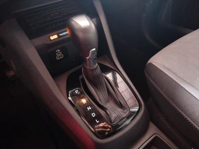 TOURNEO COURIER 1.0 P 125 AT TITANIUM