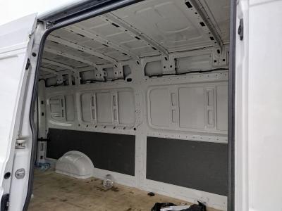 CRAFTER PANELVAN 2+1 LWB HR 140 3.5T  COMFORT