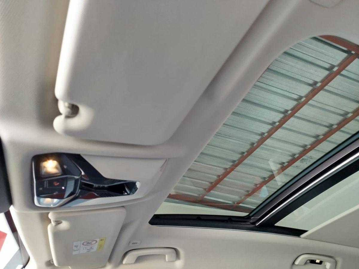 iX1 EDRIVE20 SPORT LINE