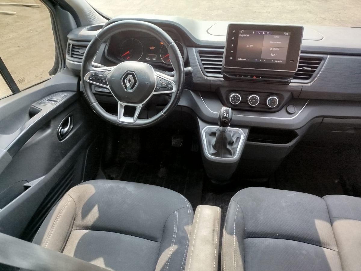 TRAFIC COMBI 8+1 GRAND CONFORT 6M3 EDC 170