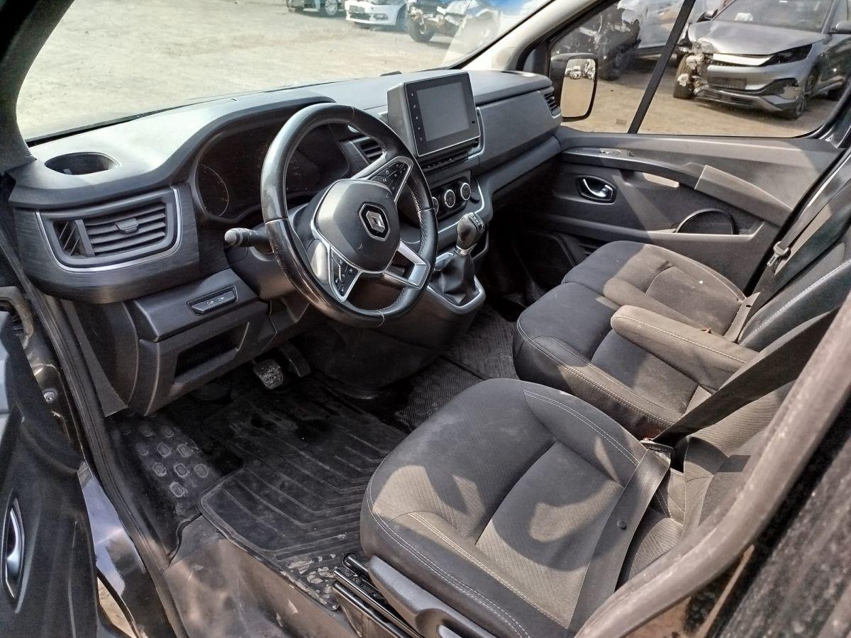 TRAFIC COMBI 8+1 GRAND CONFORT 6M3 EDC 170