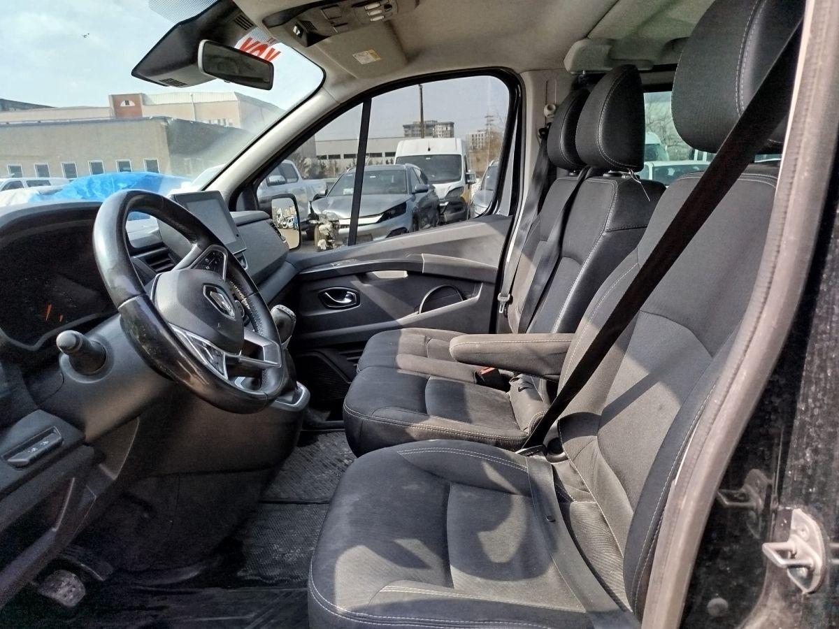 TRAFIC COMBI 8+1 GRAND CONFORT 6M3 EDC 170