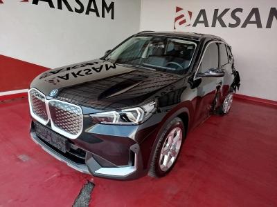 iX1 EDRIVE20 SPORT LINE