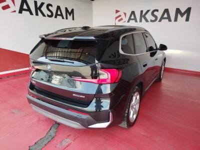 iX1 EDRIVE20 SPORT LINE