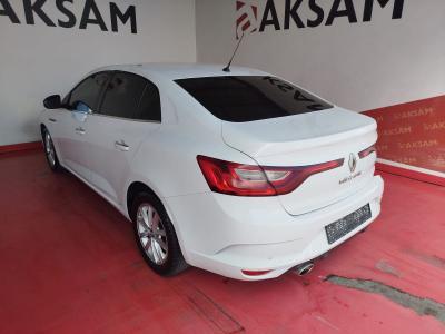 MEGANE SEDAN TOUCH 1.5 DCI 110