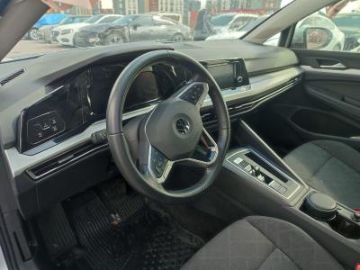 GOLF 1.0 eTSI 110 DSG LIFE