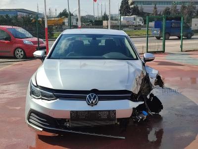 GOLF 1.0 eTSI 110 DSG LIFE