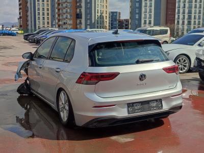 GOLF 1.0 eTSI 110 DSG LIFE