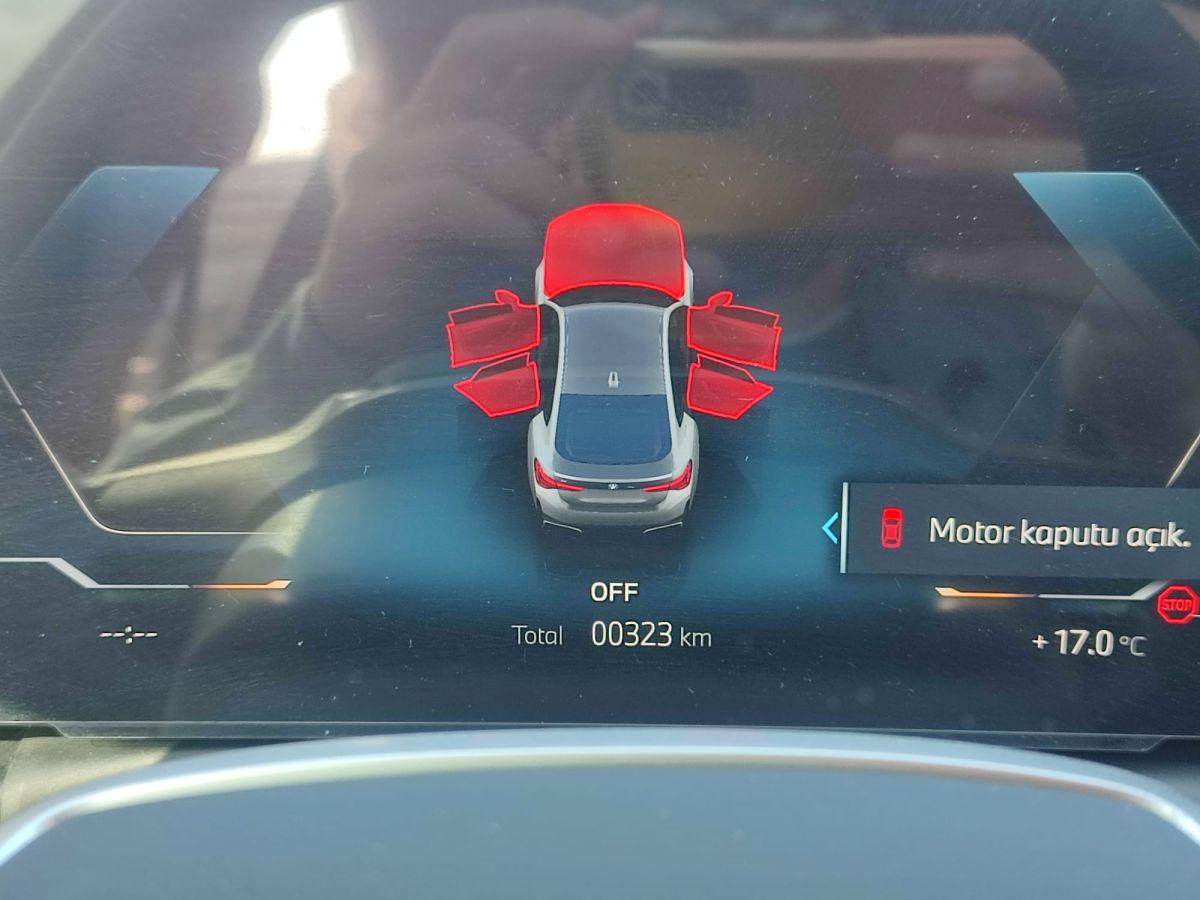 I4 EDRIVE40 SPORT LINE (160KW)