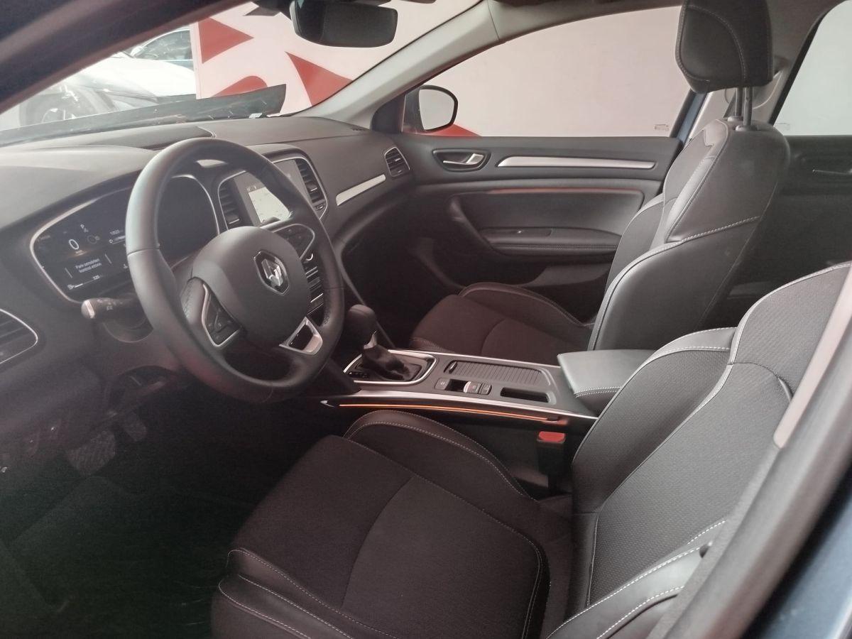 MEGANE SEDAN ICON 1.3 TCE EDC 140 FAZ2