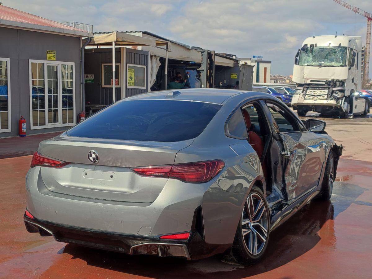 I4 EDRIVE40 SPORT LINE (160KW)