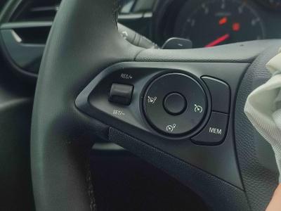 CORSA 1.2 100 AT8 EDITION FL