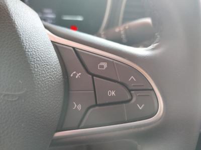 MEGANE SEDAN ICON 1.3 TCE EDC 140 FAZ2