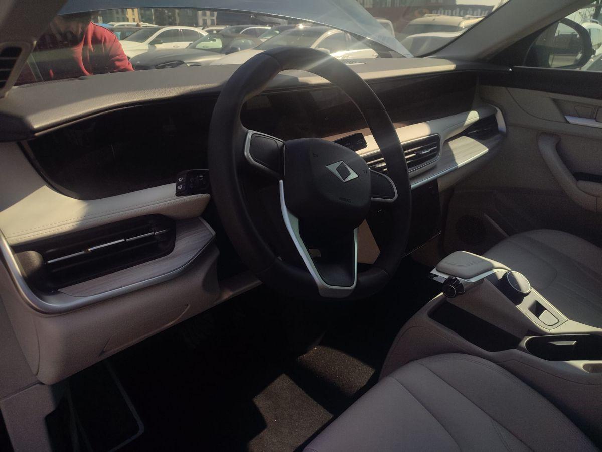 T10X V2 RWD UZUN MENZIL 160KW