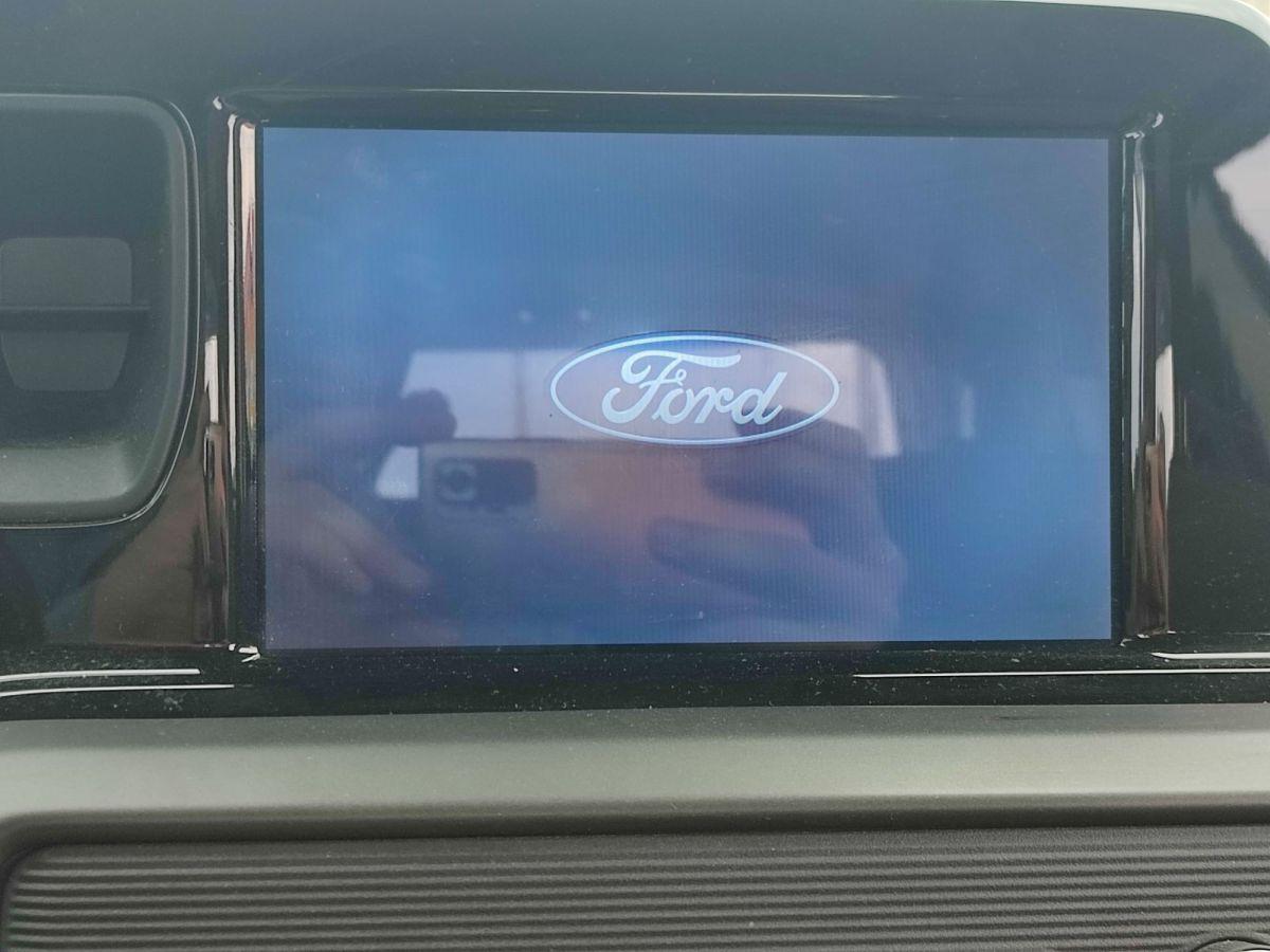 TOURNEOCOURIERKOMBI 1.5 TDCI 100 SCR TITANIUM