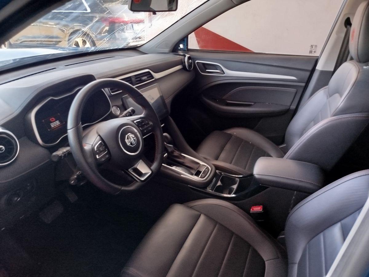 ZS 1.0T 111 6AT LUXURY PLUS