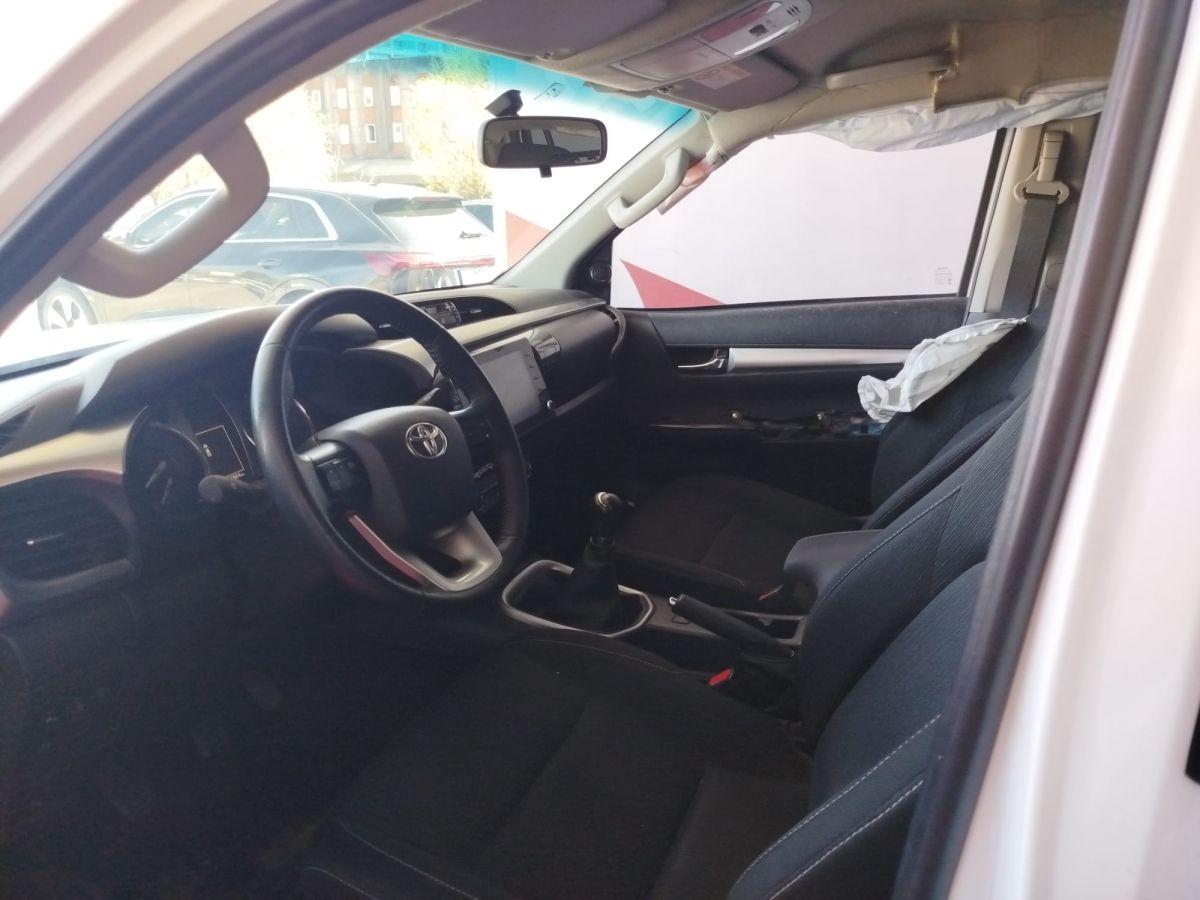 HILUX 2.4 D-4D 150 4x4 ADVENTURE