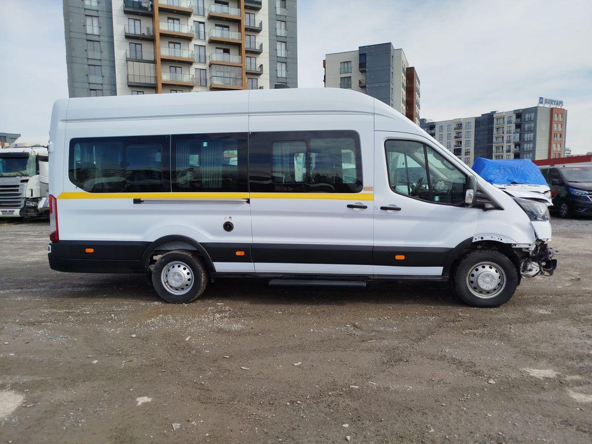 TRAN.ICA3 440E MINIBUS 20+1 2.0 165 J.DELUXE