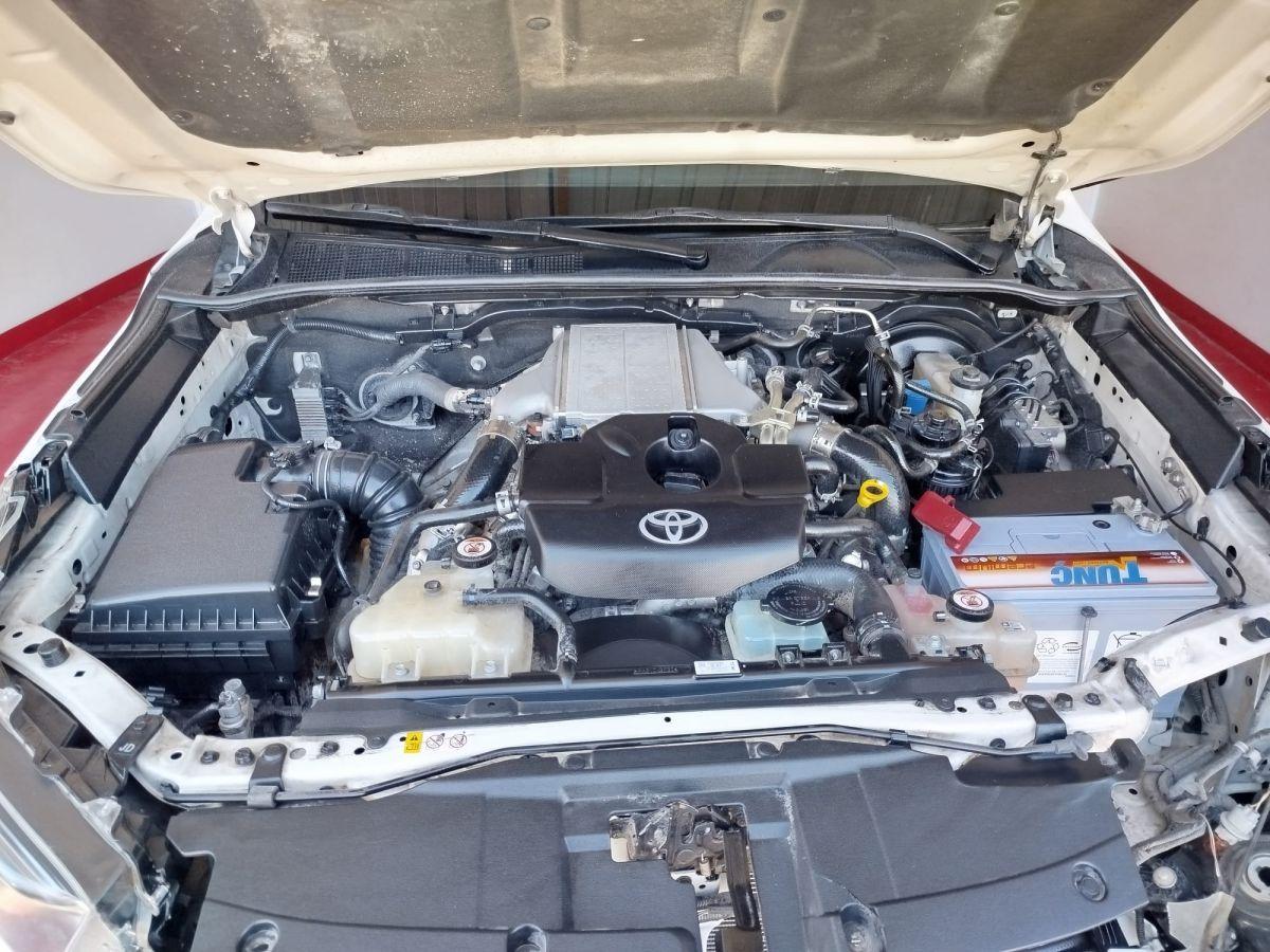 HILUX 2.4 D-4D 150 4x4 ADVENTURE