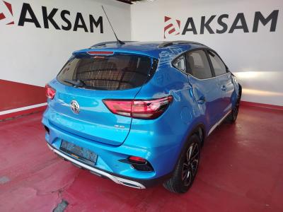 ZS 1.0T 111 6AT LUXURY PLUS