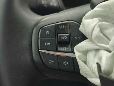 TOURNEOCOURIERKOMBI 1.5 TDCI 100 SCR TITANIUM