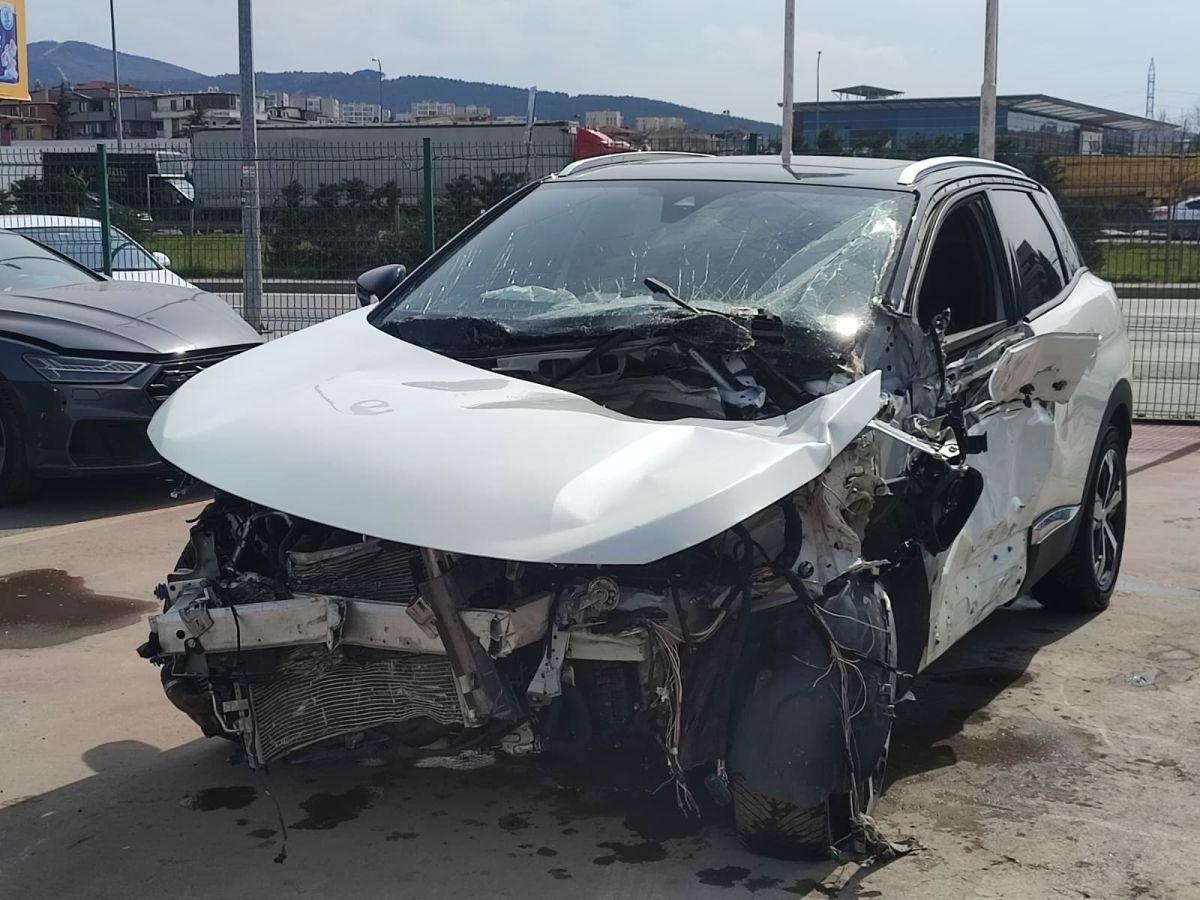 3008 ALLURE 1.5 BLUEHDI 130 EAT8