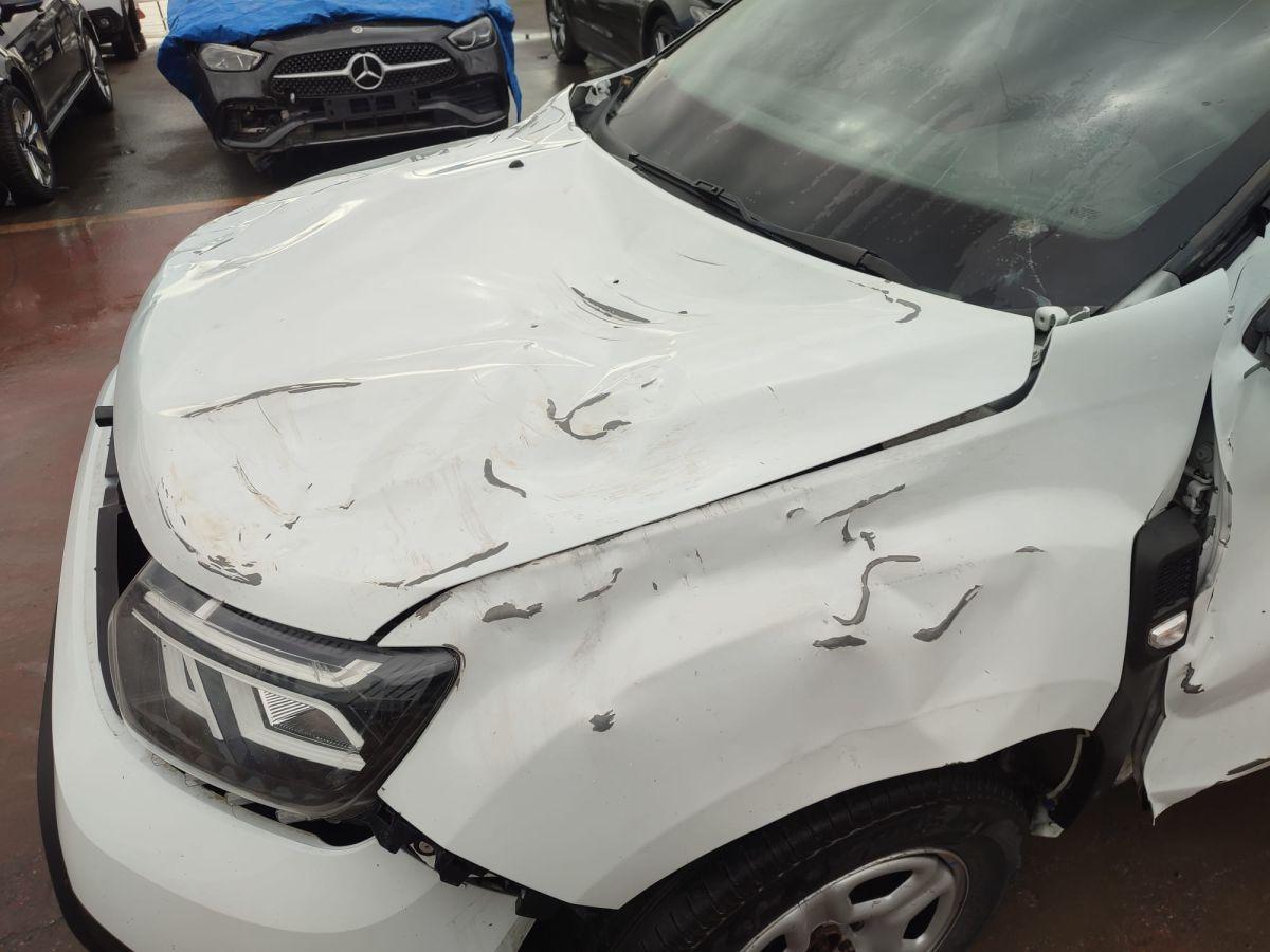 DUSTER ESSENTIAL BLUE DCI 115 4x4