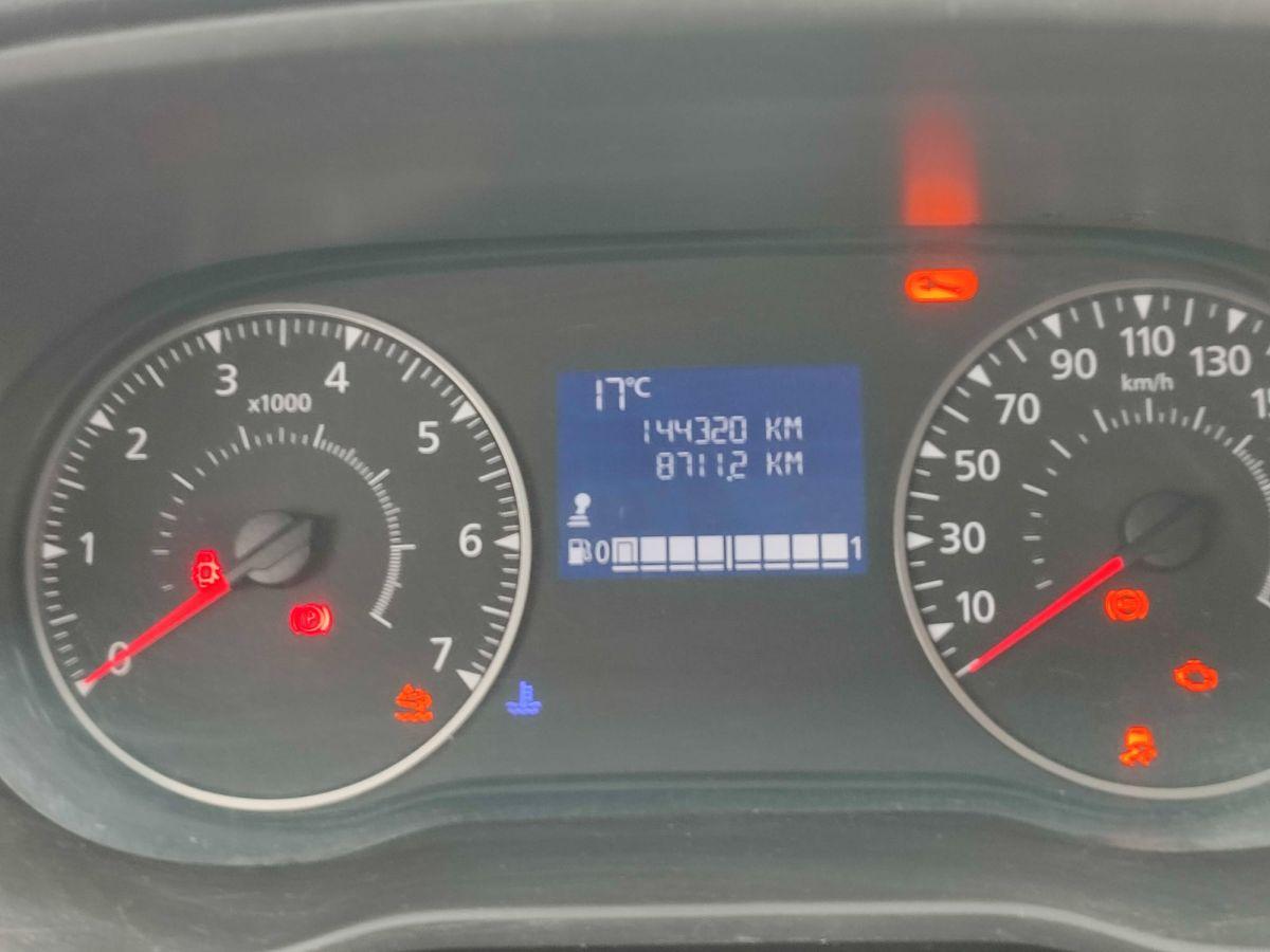 DUSTER ESSENTIAL BLUE DCI 115 4x4