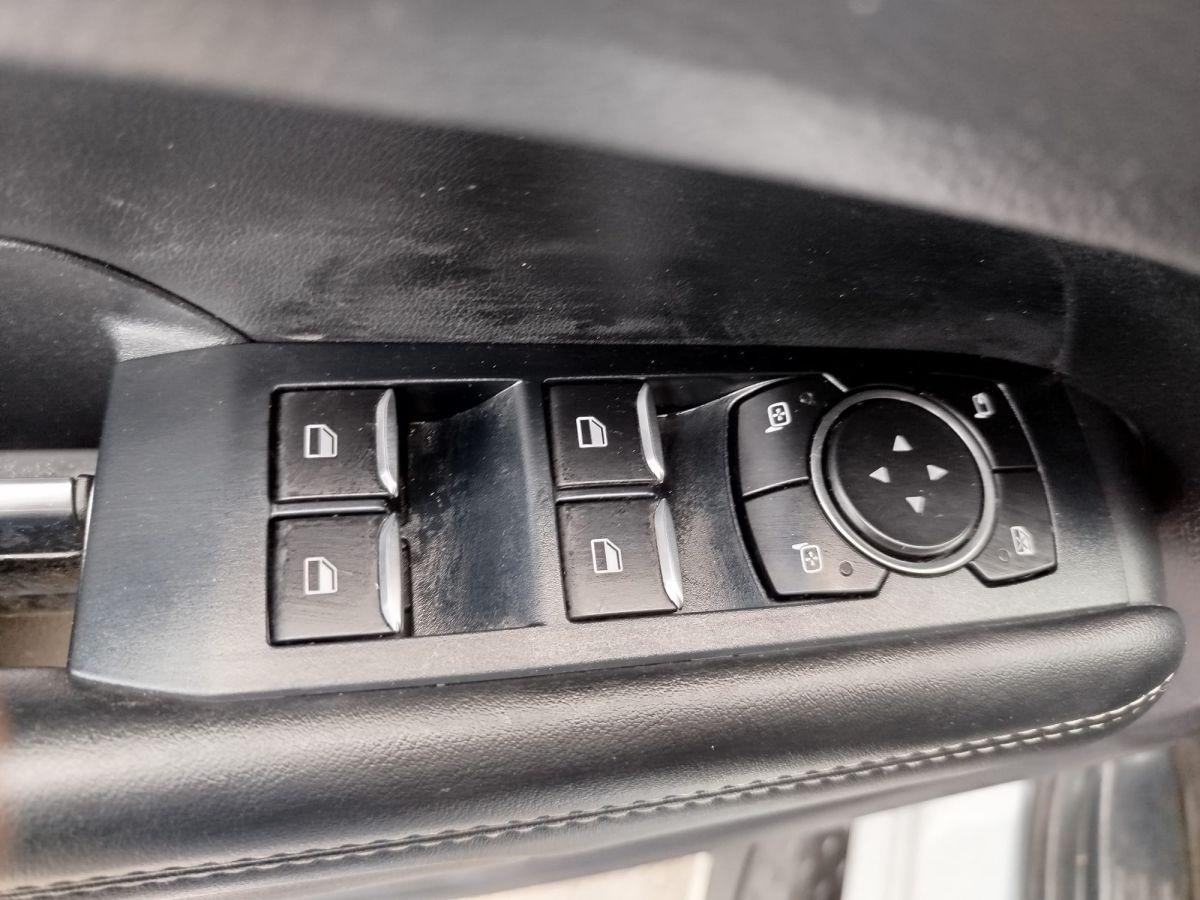 AMAROK STYLE 4MOTION 2.0 TDI 205 OV