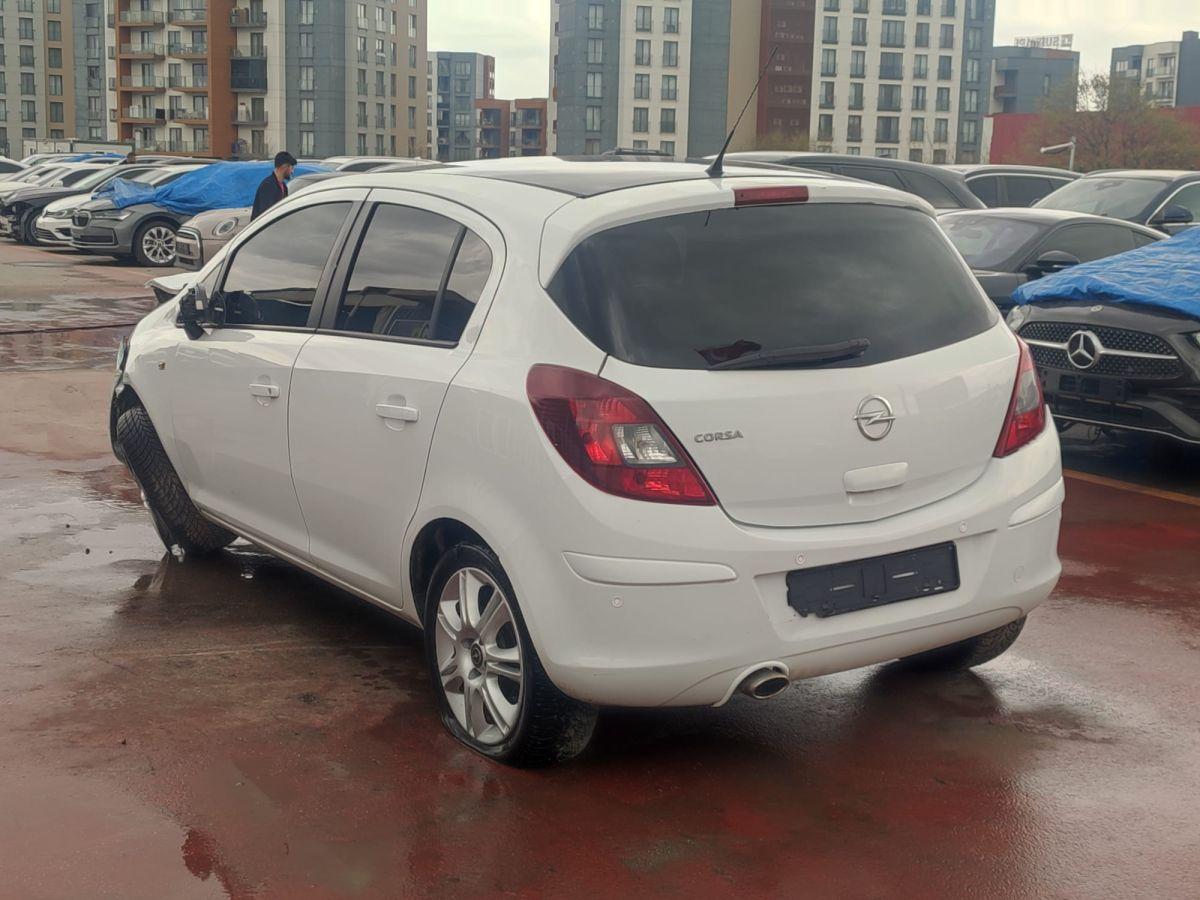 CORSA 5 KAPI 1.4i TWINPORT COLOR EDITION