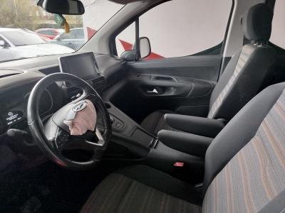 COMBO ULTIMATE 1.5 130 DIZEL AT8