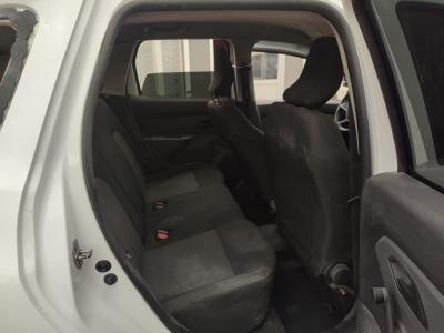 DUSTER ESSENTIAL BLUE DCI 115 4x4