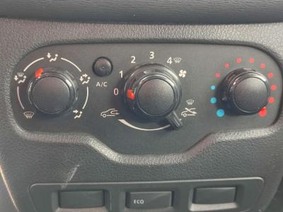 DOKKER COMBI AMBIANCE 1.5 DCI 75