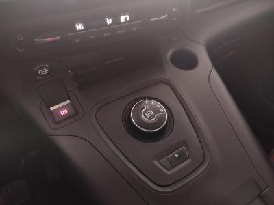 COMBO ULTIMATE 1.5 130 DIZEL AT8