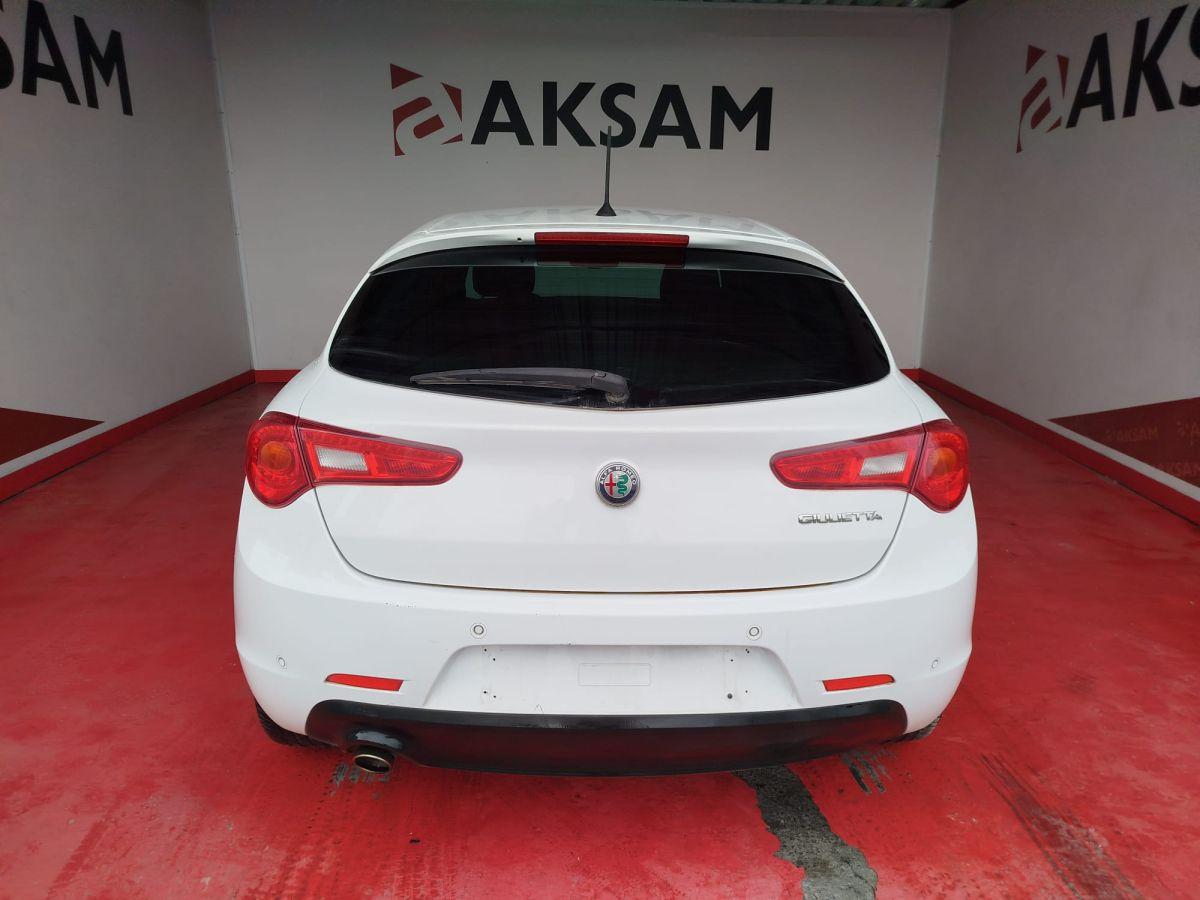 GIULIETTA 1.6 JTDM 120 SUPER TCT