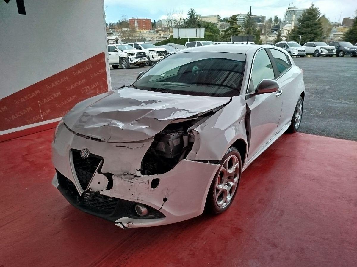 GIULIETTA 1.6 JTDM 120 SUPER TCT