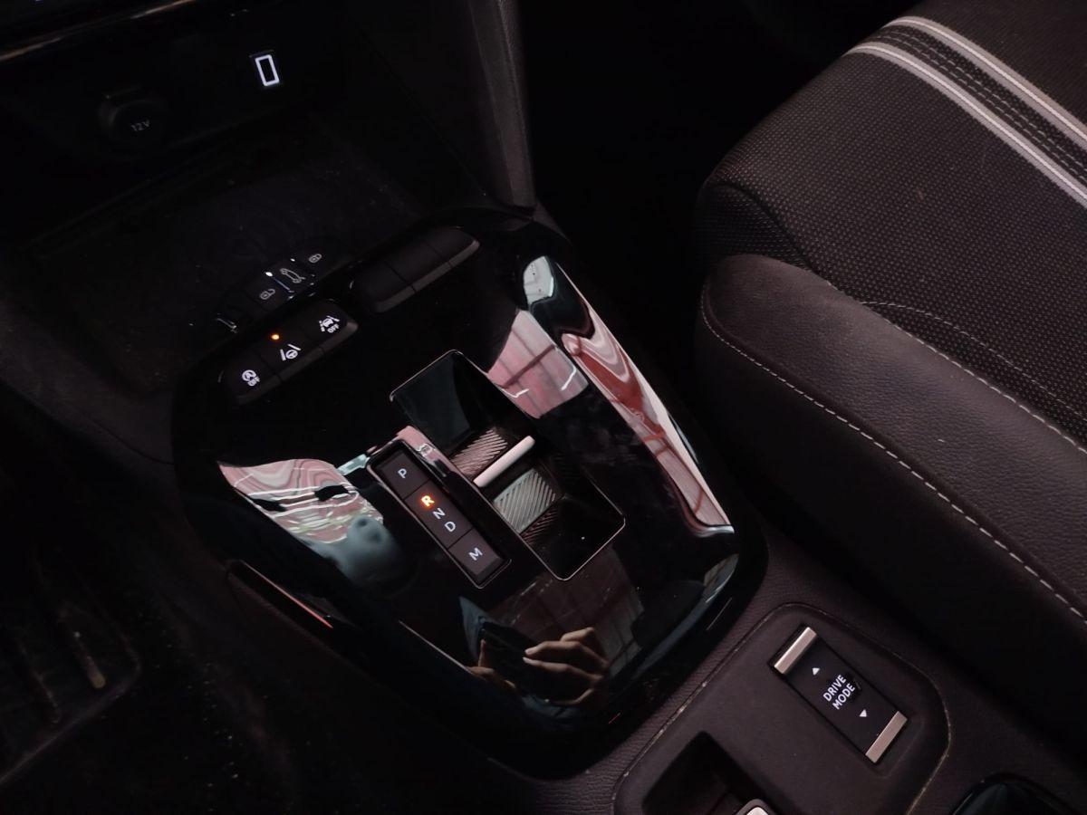 CORSA 1.2 100 AT8 GS FL