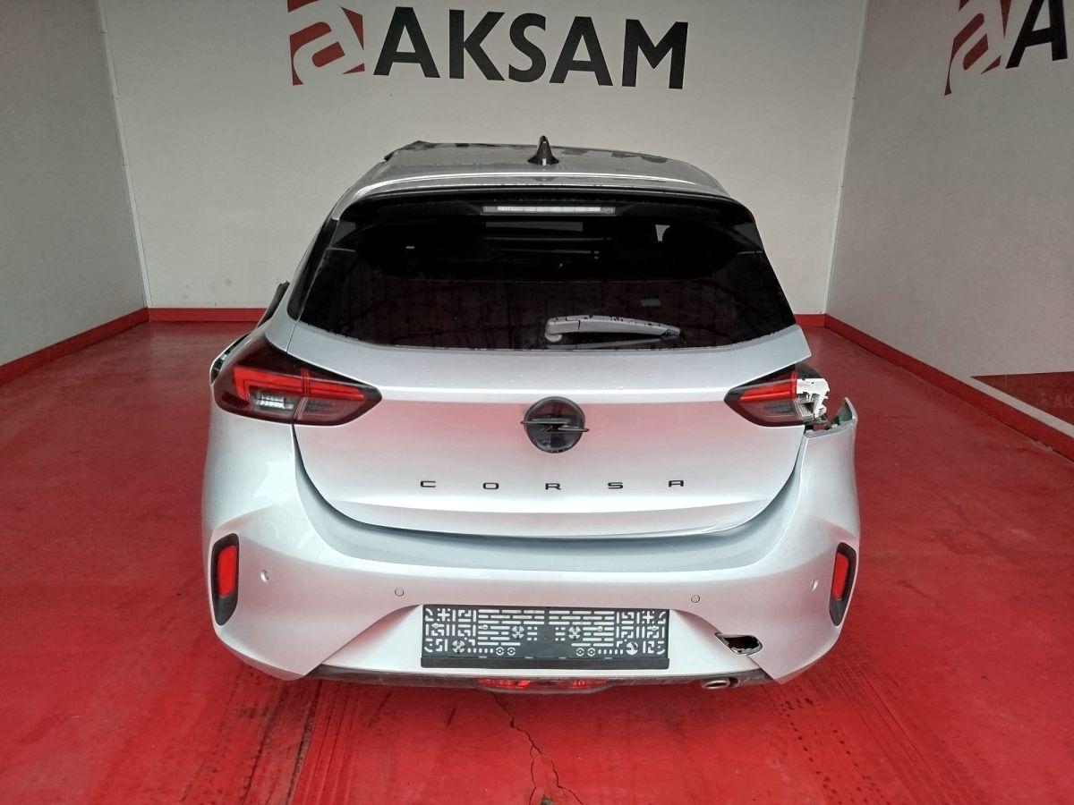 CORSA 1.2 100 AT8 GS FL
