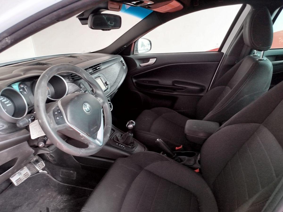 GIULIETTA 1.6 JTDM 120 SUPER TCT