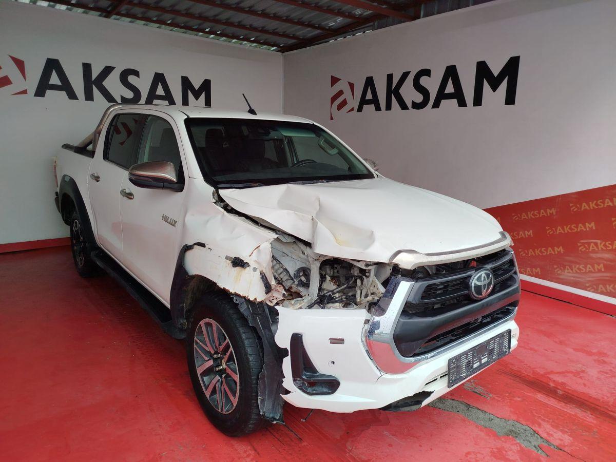 HILUX 2.4 D-4D 150 4x4 HI-CRUISER A/T