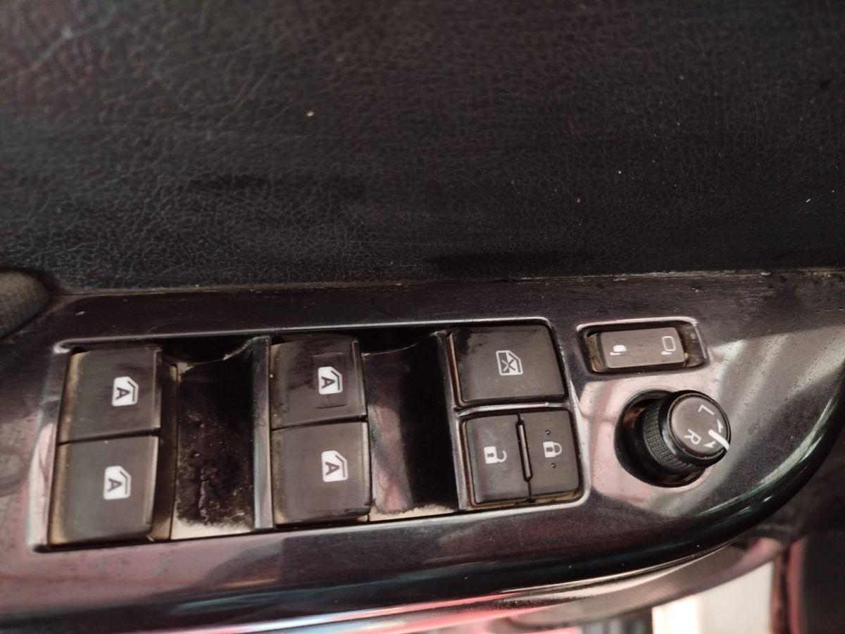 HILUX 2.4 D-4D 150 4x4 HI-CRUISER A/T