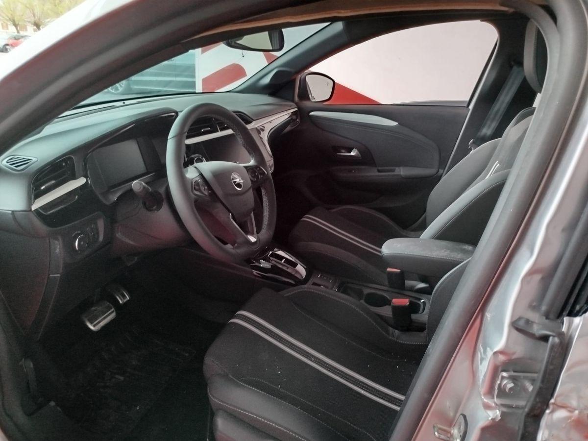 CORSA 1.2 100 AT8 GS FL