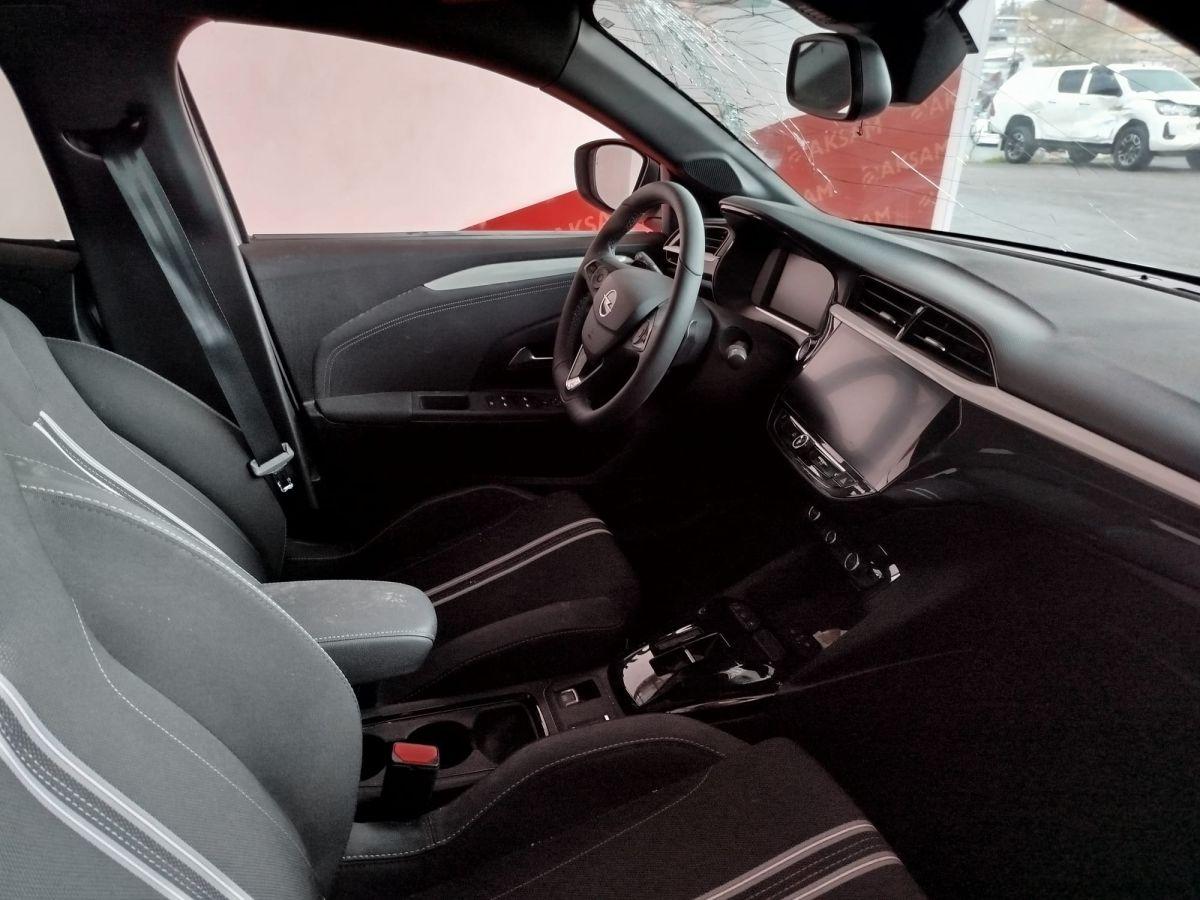 CORSA 1.2 100 AT8 GS FL