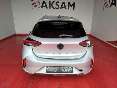 CORSA 1.2 100 AT8 GS FL