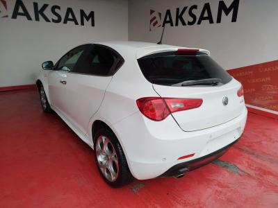 GIULIETTA 1.6 JTDM 120 SUPER TCT