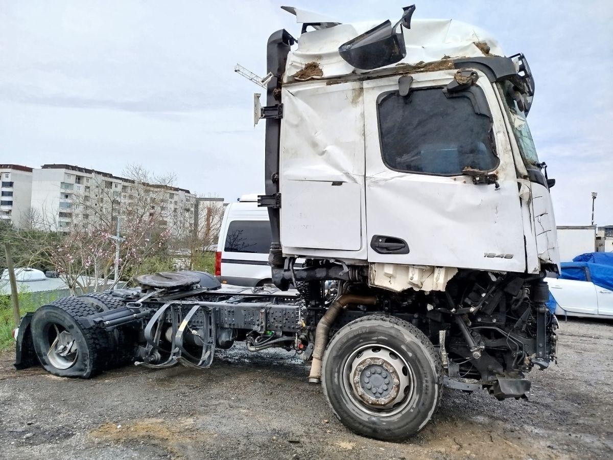 CEKICI ACTROS 1848 LS 4x2 FL
