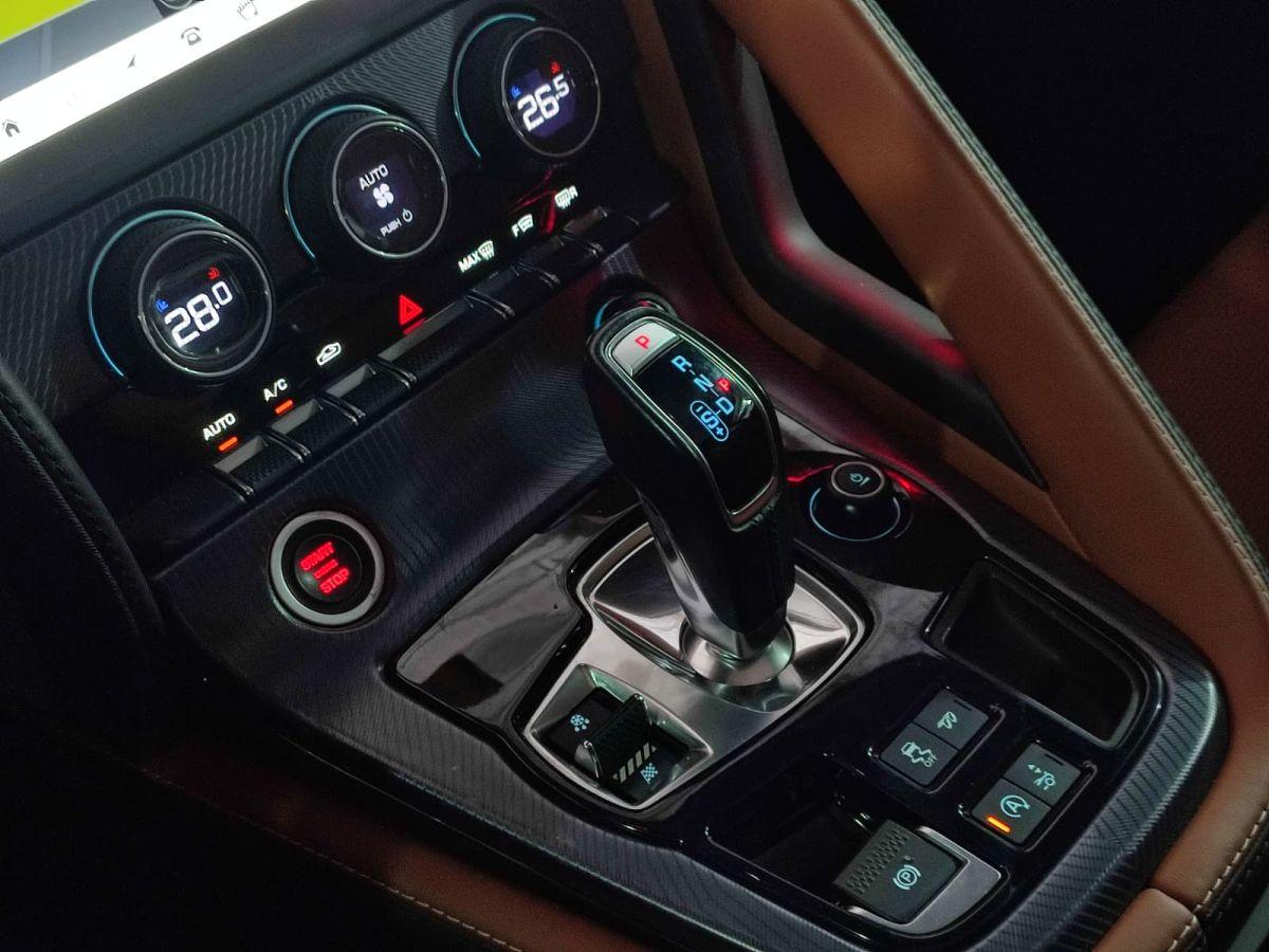 F-TYPE COUPE R-DYNAMIC 2.0I4 300