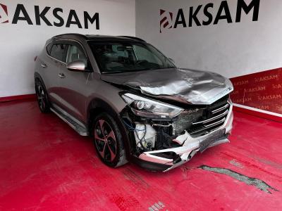 STARIA ELITE 2.2 CRDI 177 8AT 4x4